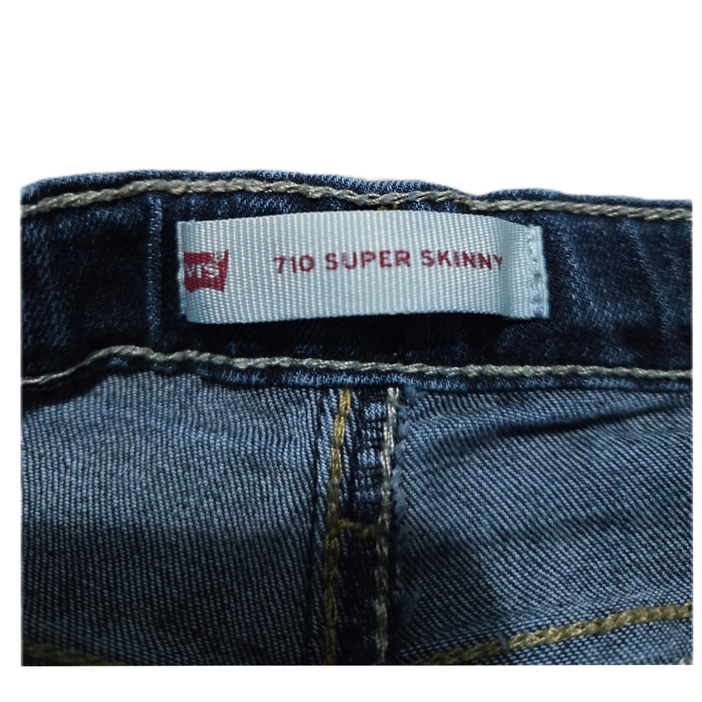 Levi's 710 Super Skinny Fit Kids Dark Washed Jeans - Picture 3 of 5